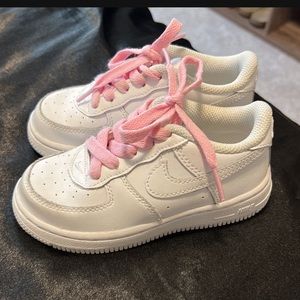 Toddler Nike airforces